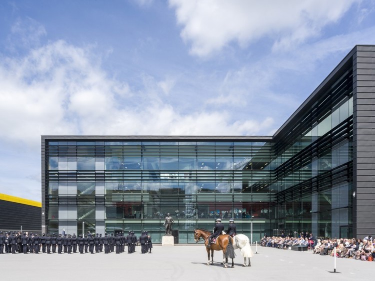  Hendon Met Police Training Centre 03.jpg 